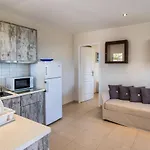 Апартаменты George Apartments2 *